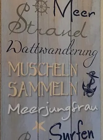 Liebevoll Eingerichtete Luettje Koje * Dornum