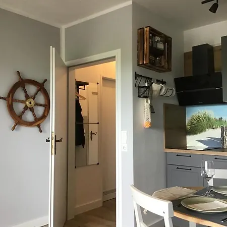 Liebevoll Eingerichtete Luettje Koje Apartament *