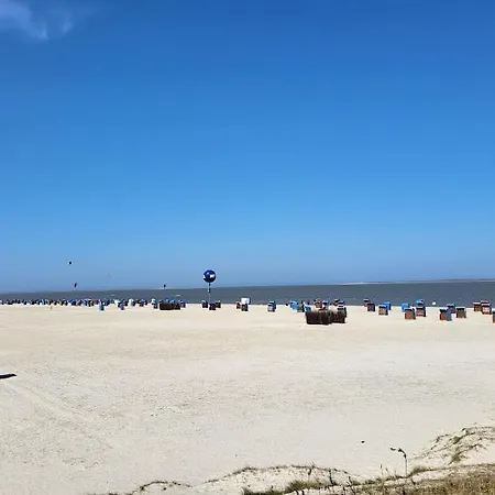 Liebevoll Eingerichtete Luettje Koje * Dornum