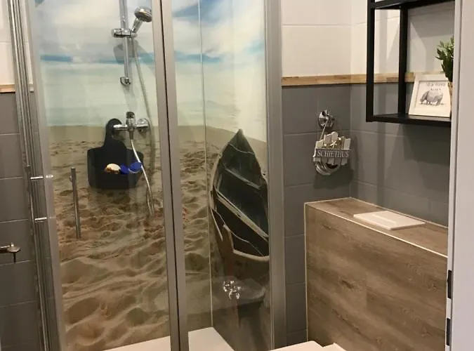 Appartement Liebevoll Eingerichtete Luettje Koje *